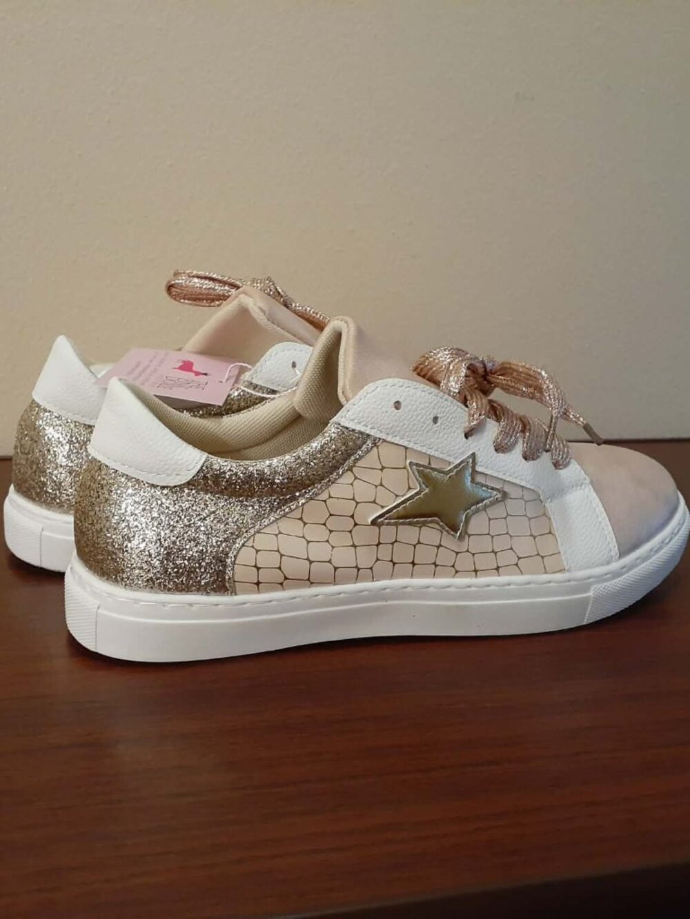 Gold Glitter Star Patchwork Leather Lace-Up Sneakers - Picture 15 of 16